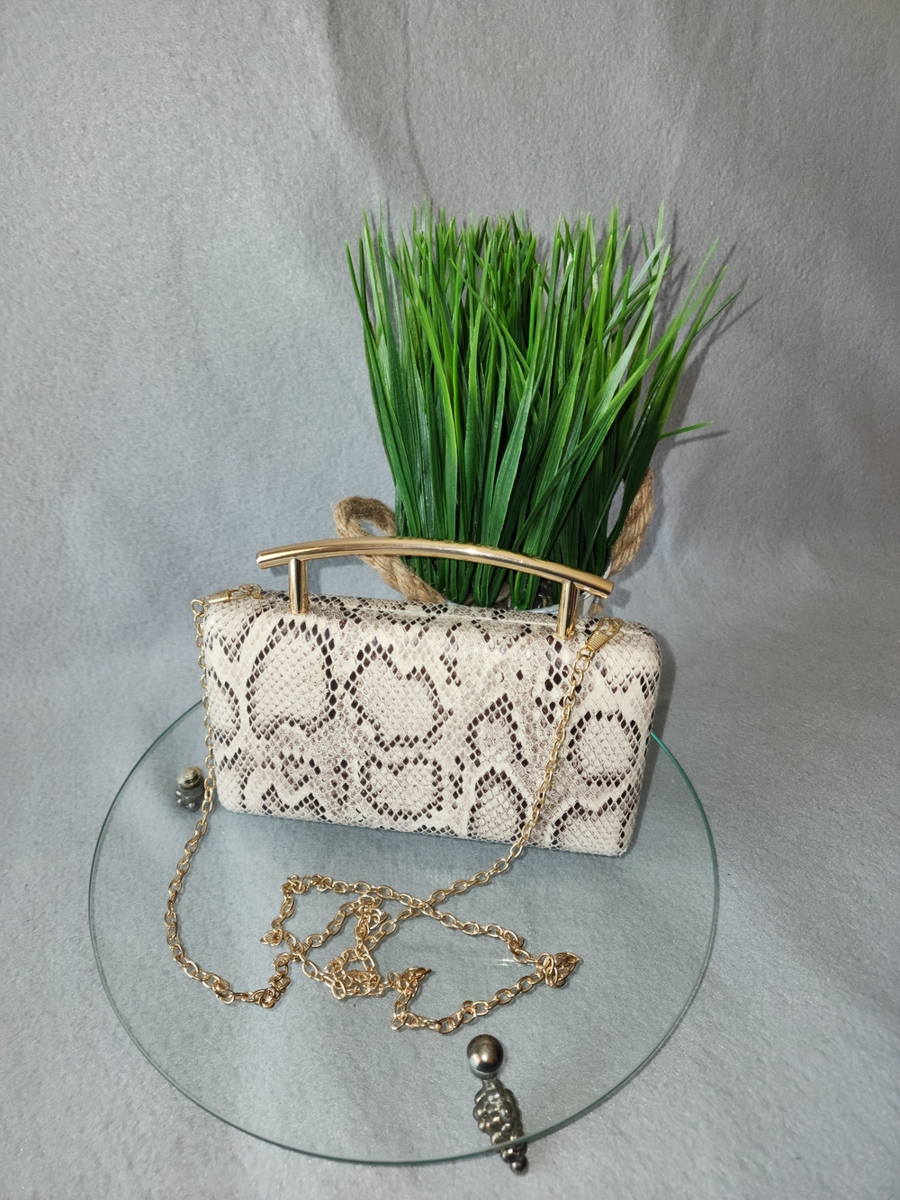 Urban Expressions Cream Snake-Print Clutch with Gold Hardware